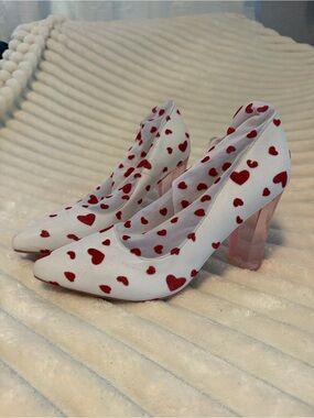 🔴 Sugar Thrillz CANDY FEELIN' LOVESICK MESH SOCK BOOTIES